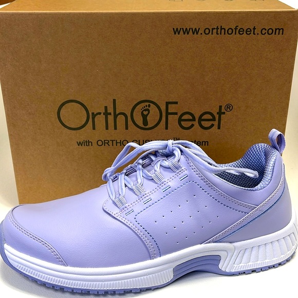 Orthofeet Women's Orthopedic Leather Talya Nurse Shoes - Picture 1 of 6